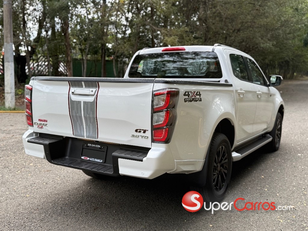 2026 Isuzu DMAX GT Limited Edition — foto 6 / 10