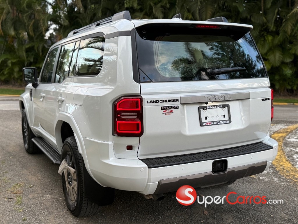 2026 Toyota Land Cruiser Prado — foto 5 / 10