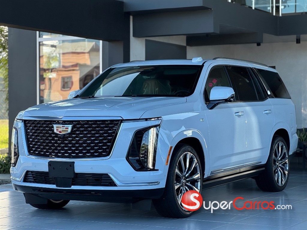 2026 Cadillac Escalade Luxury Short