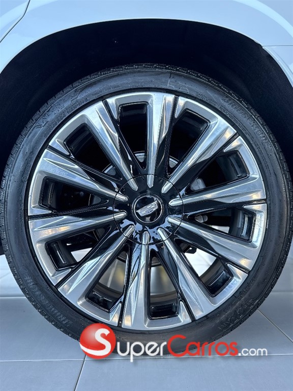 2026 Cadillac Escalade Luxury Short — foto 10 / 12