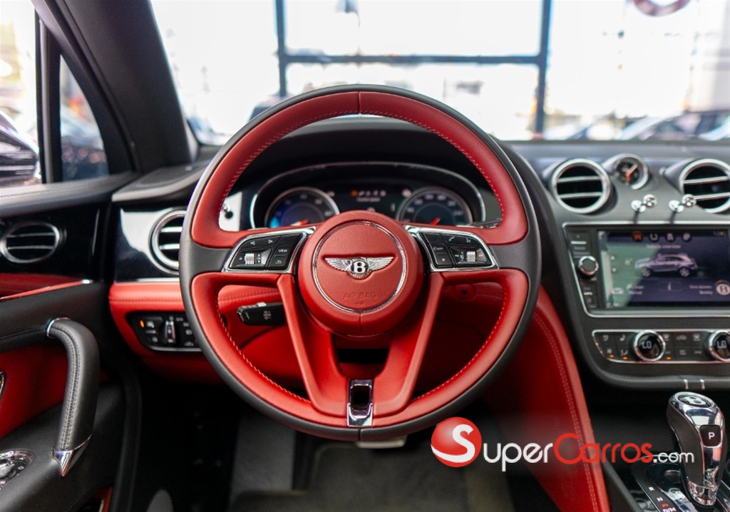 2020 Bentley Bentayga — foto 10 / 11