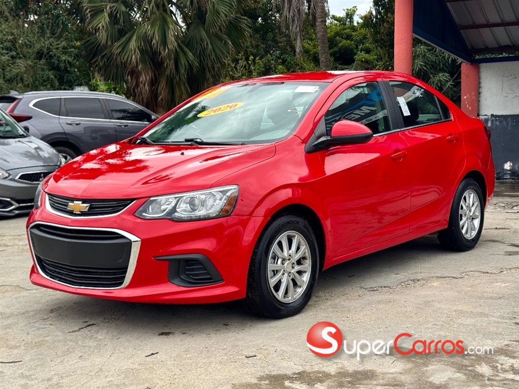 2020 Chevrolet Sonic LT — foto 3 / 10