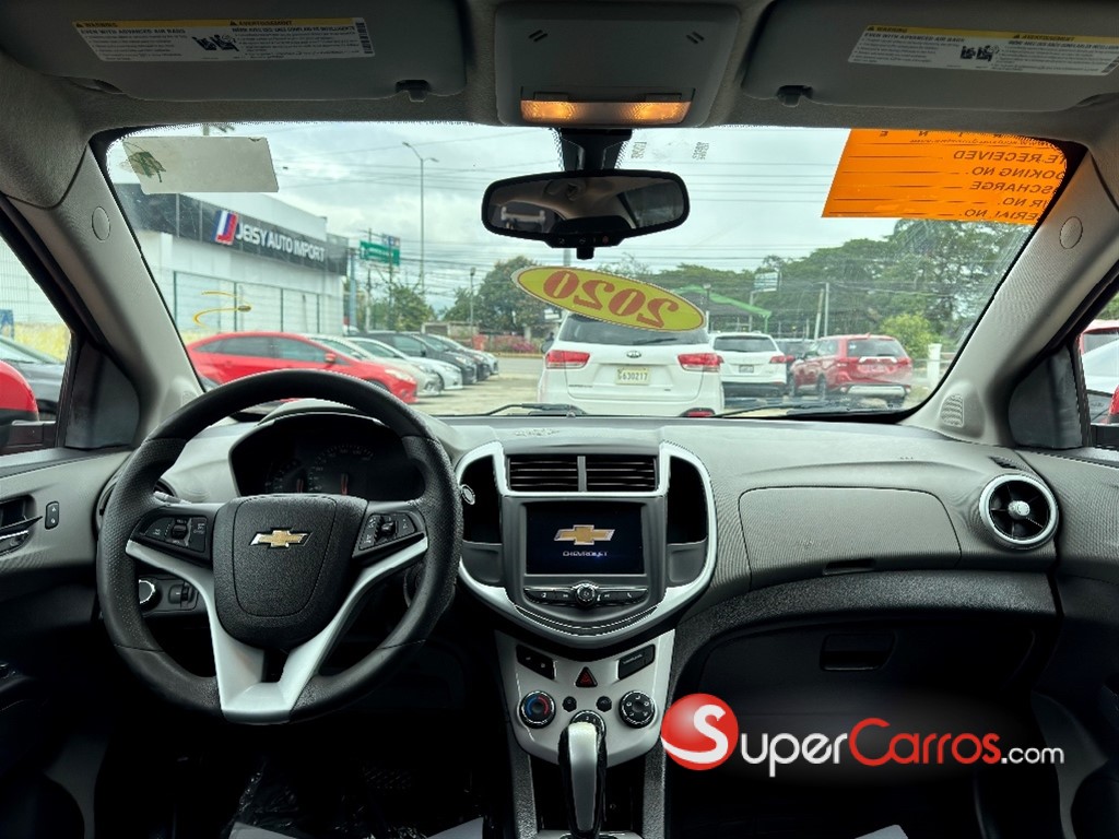 2020 Chevrolet Sonic LT — foto 7 / 10