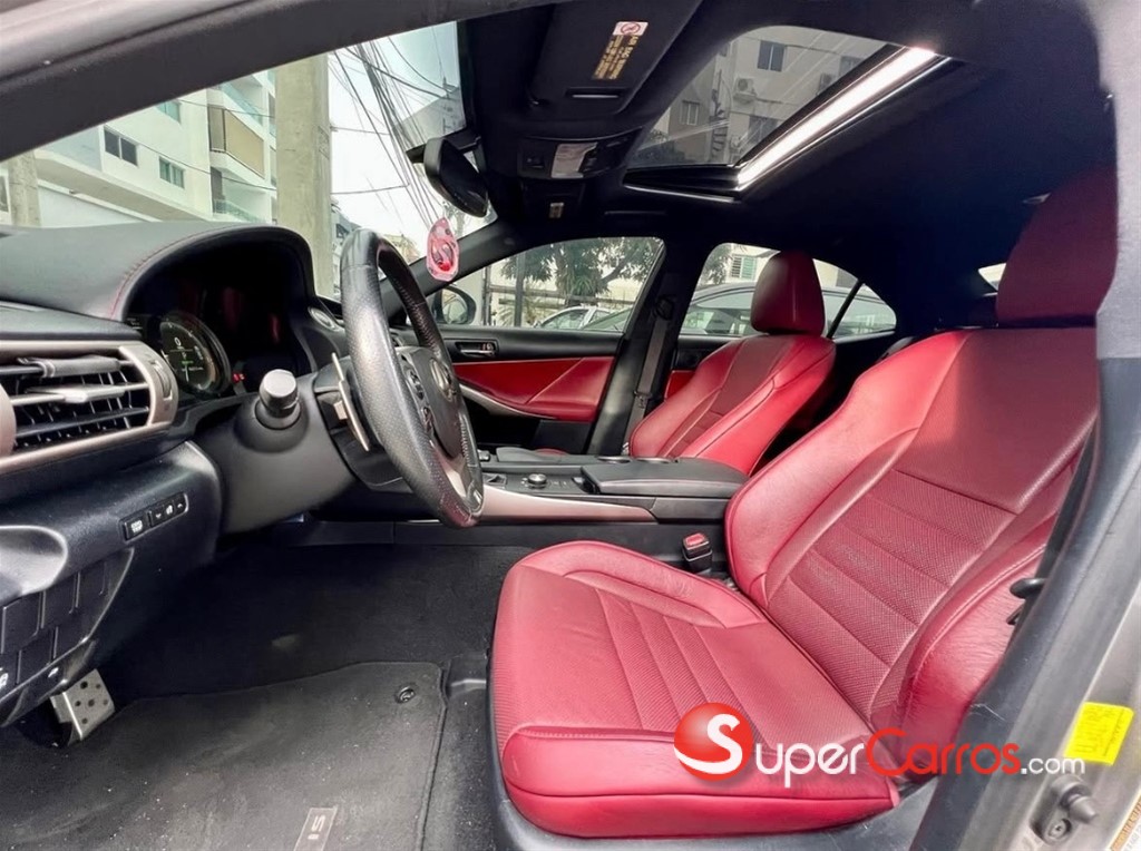 2015 Lexus IS 350 F Sport — foto 6 / 9