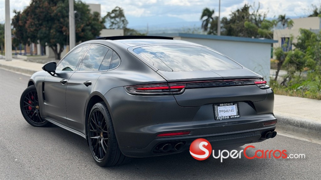 2019 Porsche Panamera Turbo — foto 2 / 12