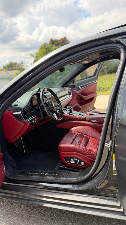 2019 Porsche Panamera Turbo — foto 7 / 12