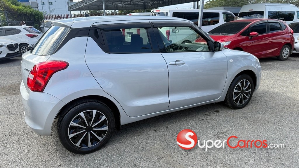 2020 Suzuki Swift — foto 5 / 12