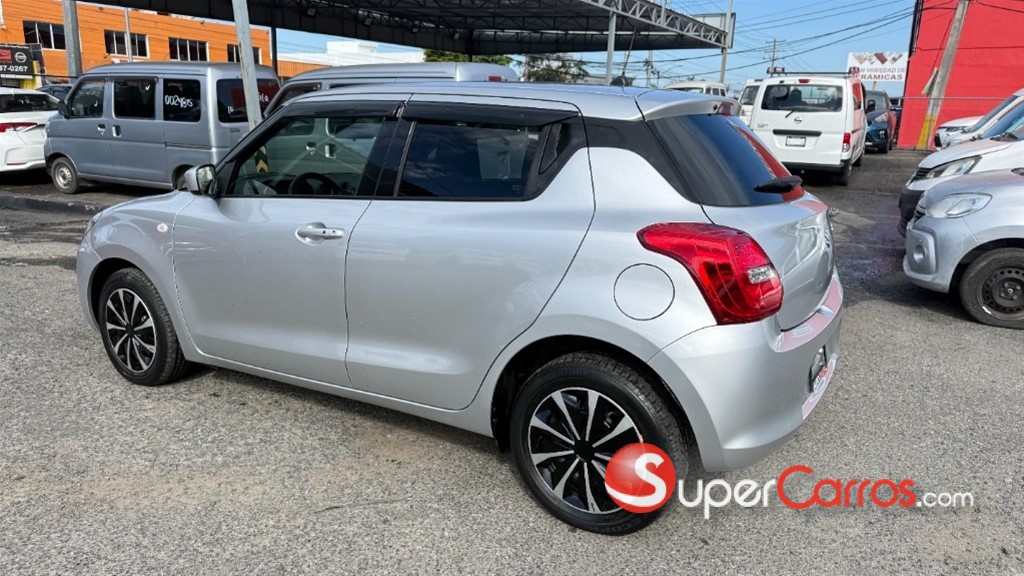 2020 Suzuki Swift — foto 6 / 12