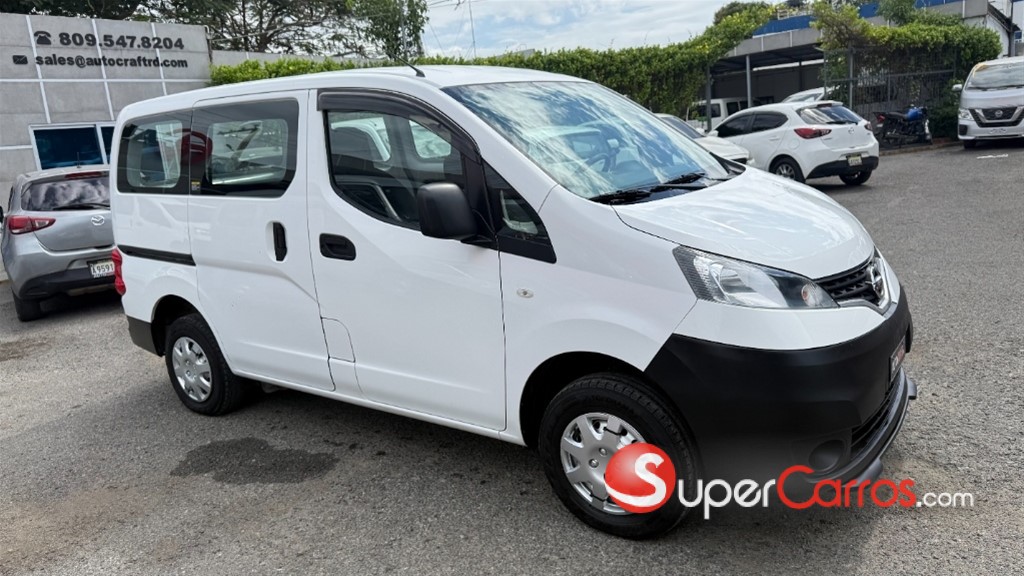 2020 Nissan NV 200