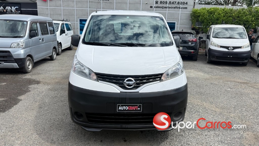 2020 Nissan NV 200 — foto 11 / 12