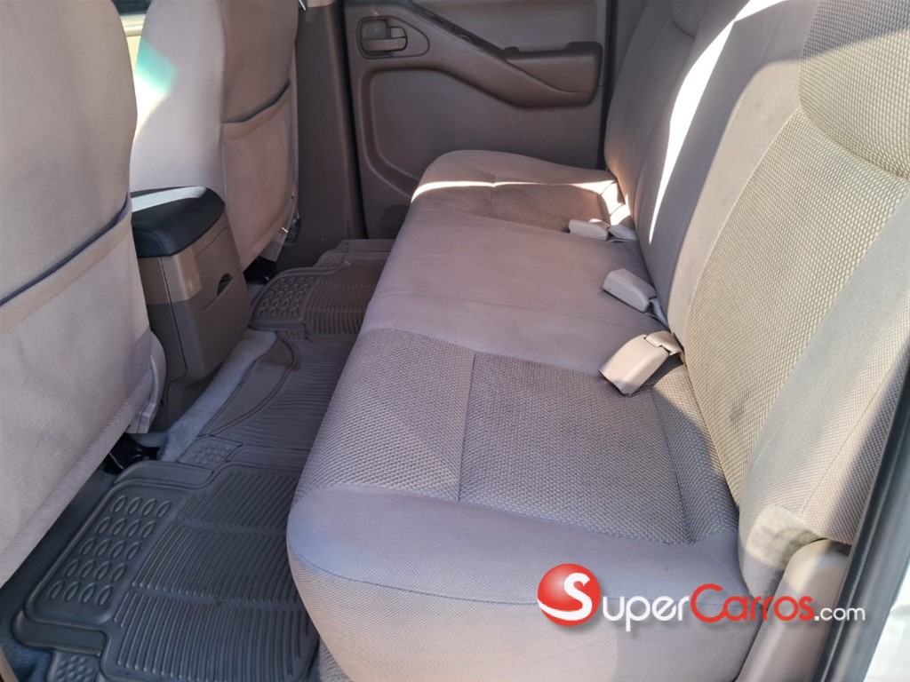 2009 Nissan Navara LE — foto 8 / 8