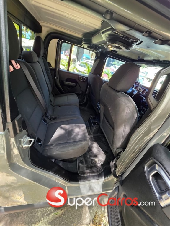 2022 Jeep Gladiator — foto 6 / 12