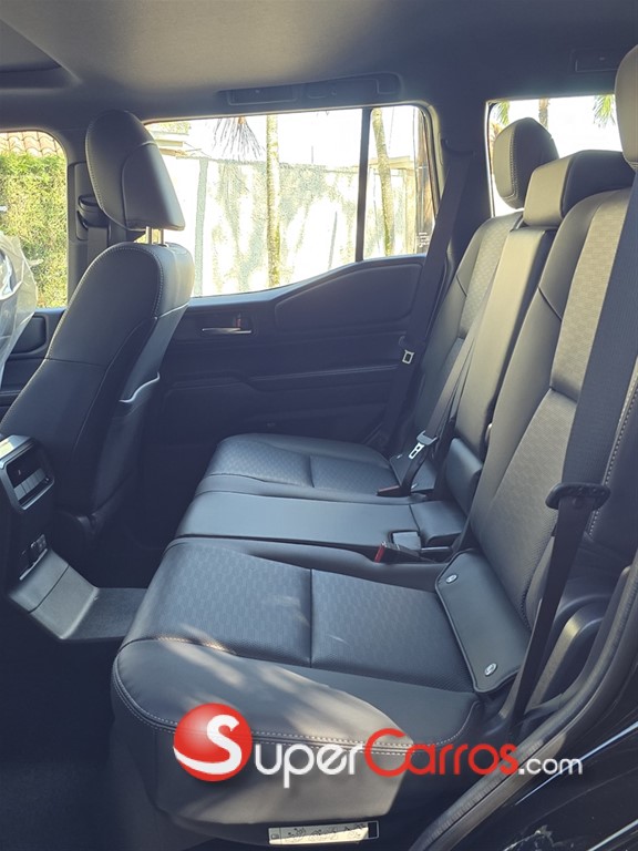2026 Toyota Land Cruiser Prado All Rounder 02 — foto 7 / 8