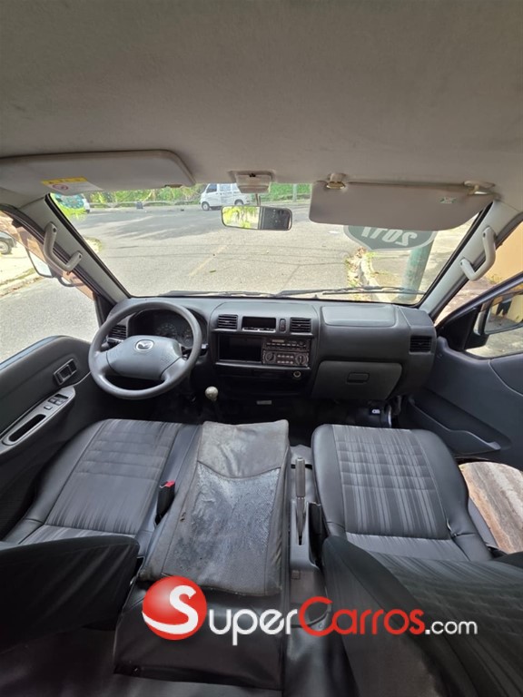 2017 Mazda Bongo — foto 12 / 12
