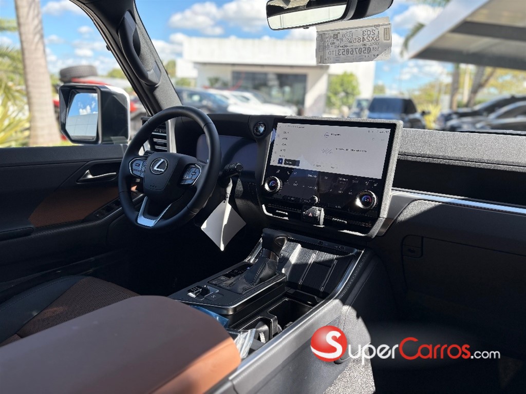 2026 Lexus GX 550 Premium Plus — foto 8 / 11