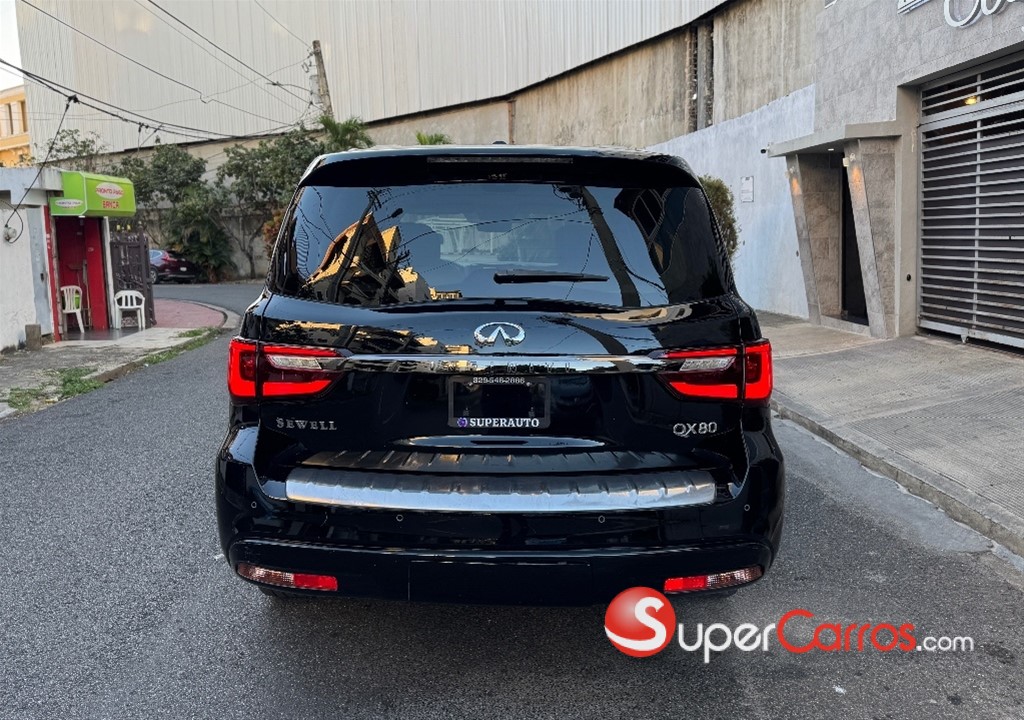 2021 Infiniti QX-80 — foto 3 / 12
