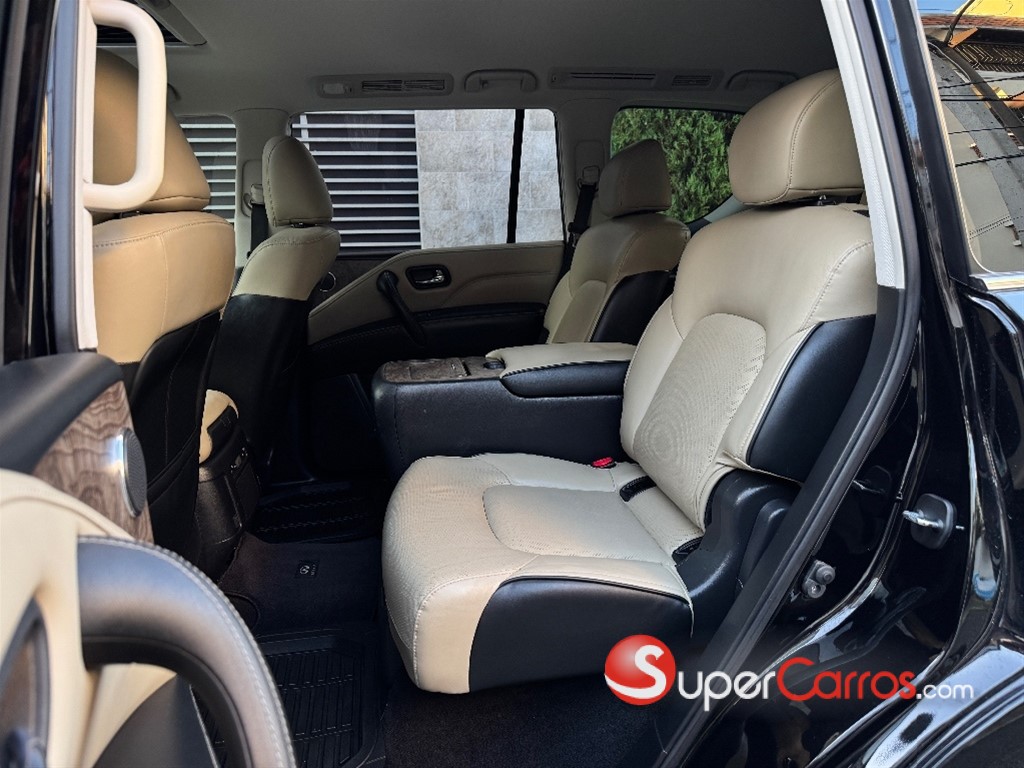 2021 Infiniti QX-80 — foto 8 / 12