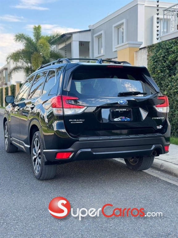 2021 Subaru Forester Limited — foto 9 / 10
