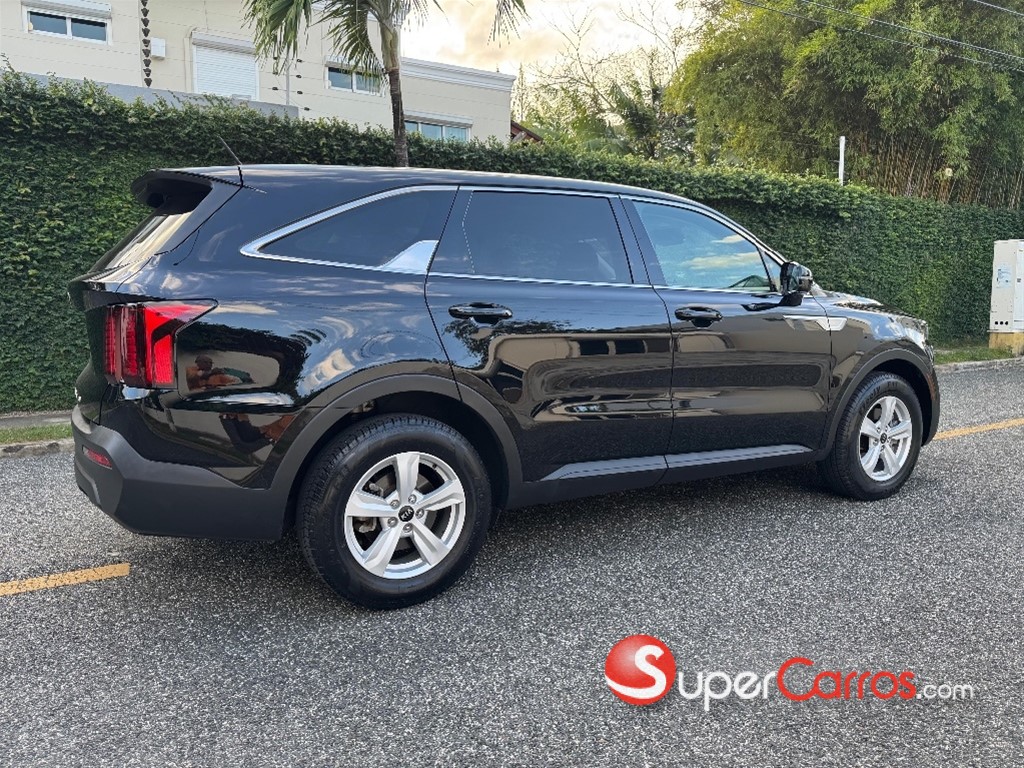2021 Kia Sorento LX — foto 4 / 10