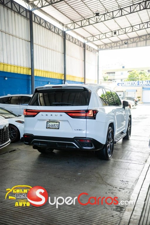 2022 Lexus LX 600 F Sport — foto 6 / 11
