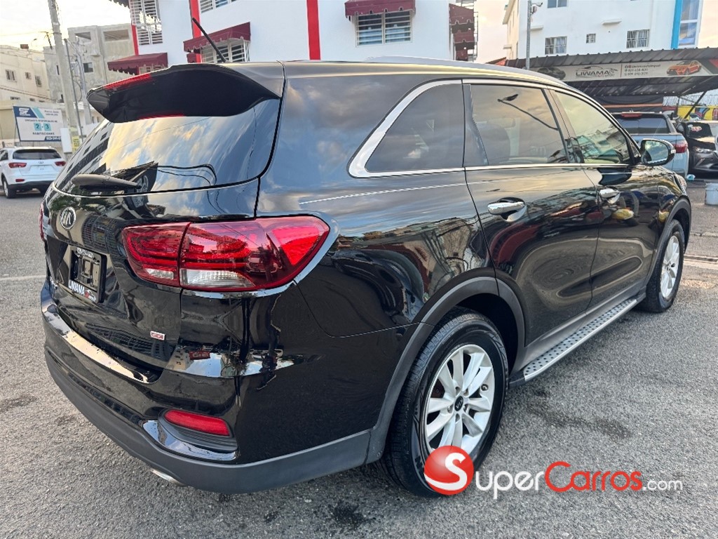 2020 Kia Sorento LX — foto 4 / 12