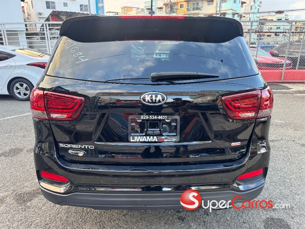 2020 Kia Sorento LX — foto 5 / 12