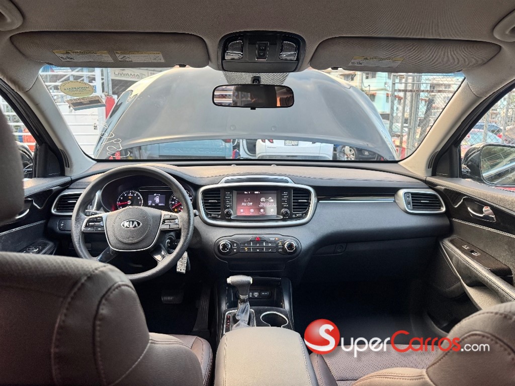 2020 Kia Sorento LX — foto 12 / 12