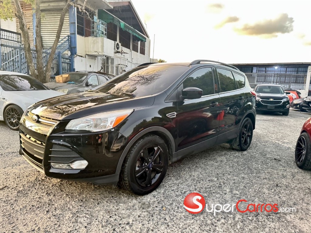 2016 Ford Escape SE — foto 2 / 11