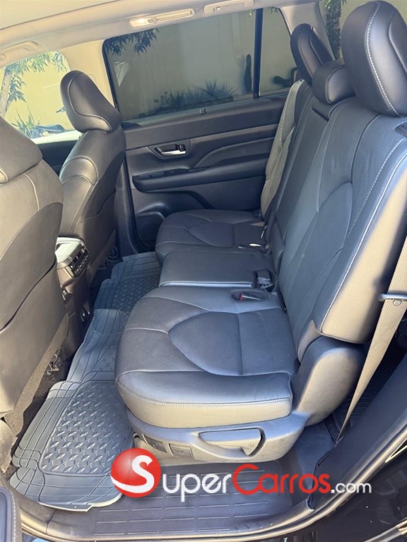 2024 Toyota Grand Highlander Limited — foto 5 / 12