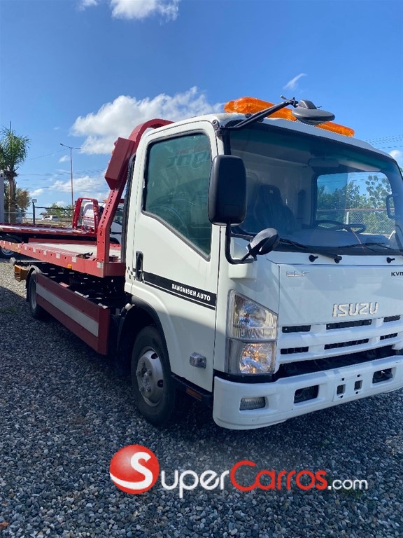 2018 Isuzu NPR Cama Larga — foto 2 / 8