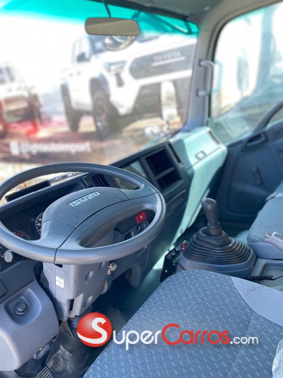 2018 Isuzu NPR Cama Larga — foto 7 / 8