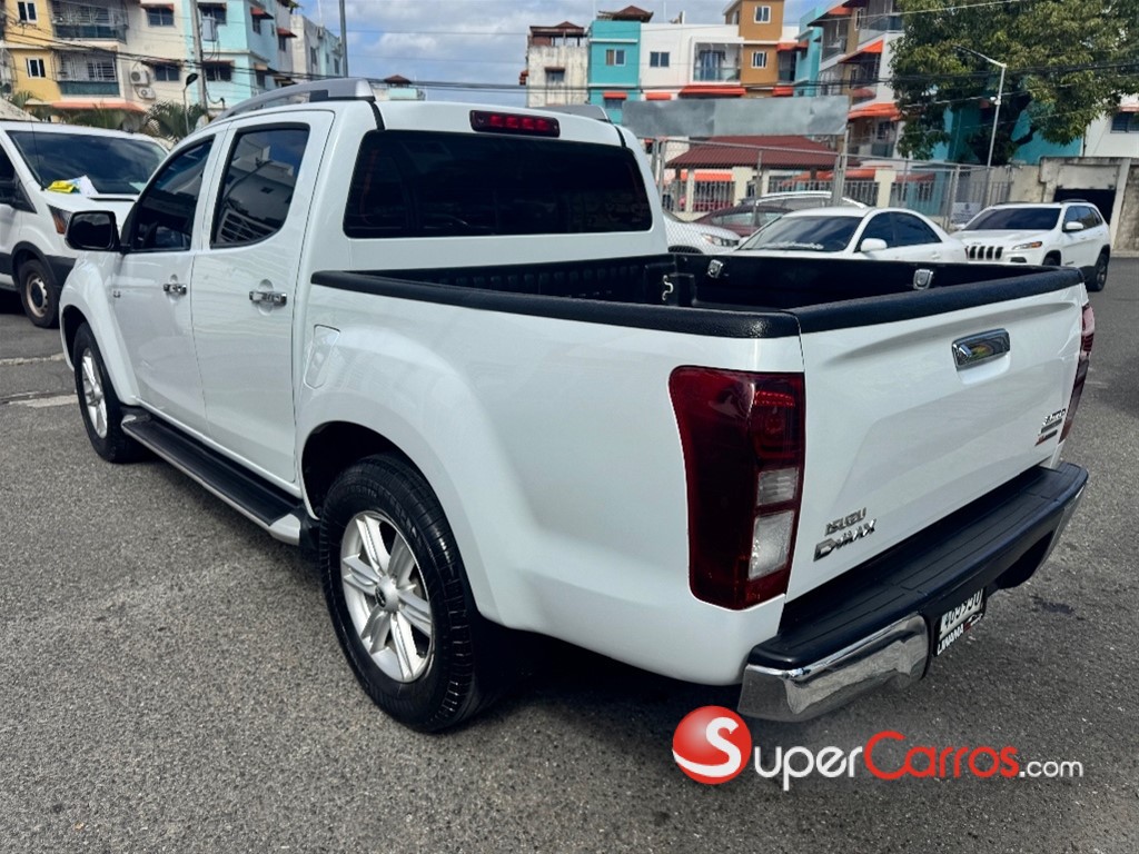 2019 Isuzu DMAX LS — foto 6 / 12