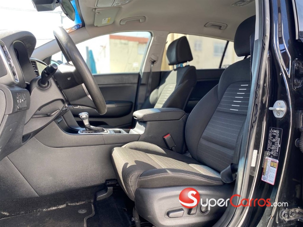 2021 Kia Sportage LX — foto 5 / 11