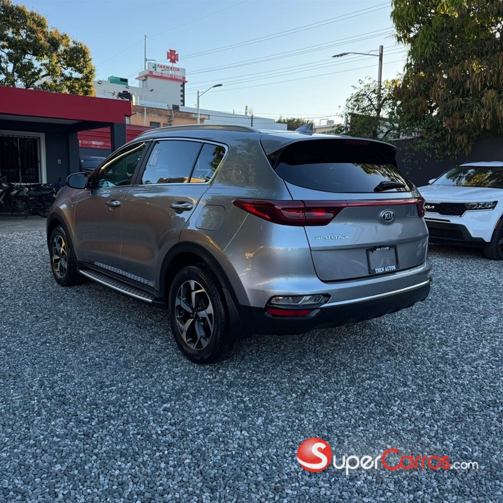 2020 Kia Sportage LX — foto 4 / 12