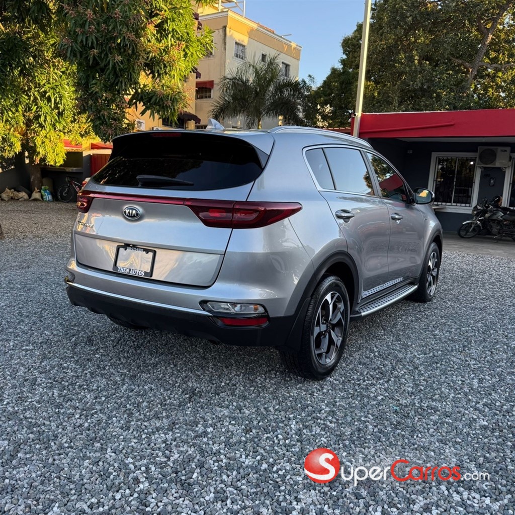2020 Kia Sportage LX — foto 6 / 12