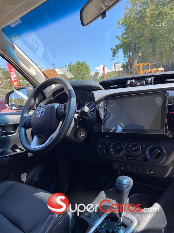 2026 Toyota Hilux — foto 6 / 12
