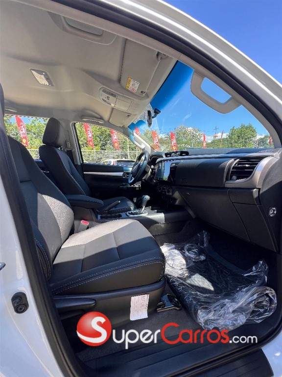 2026 Toyota Hilux — foto 7 / 12