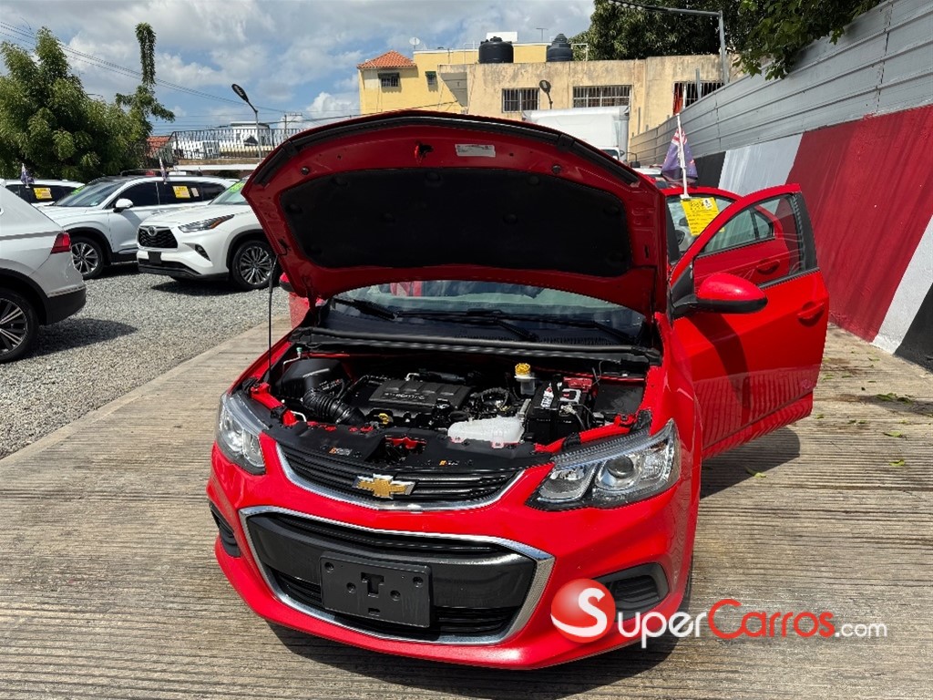 2020 Chevrolet Sonic LT — foto 11 / 12