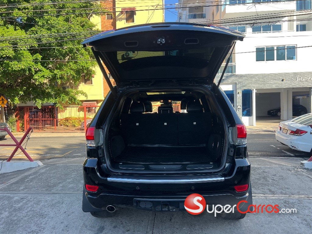2018 Jeep Grand Cherokee Overland — foto 7 / 12