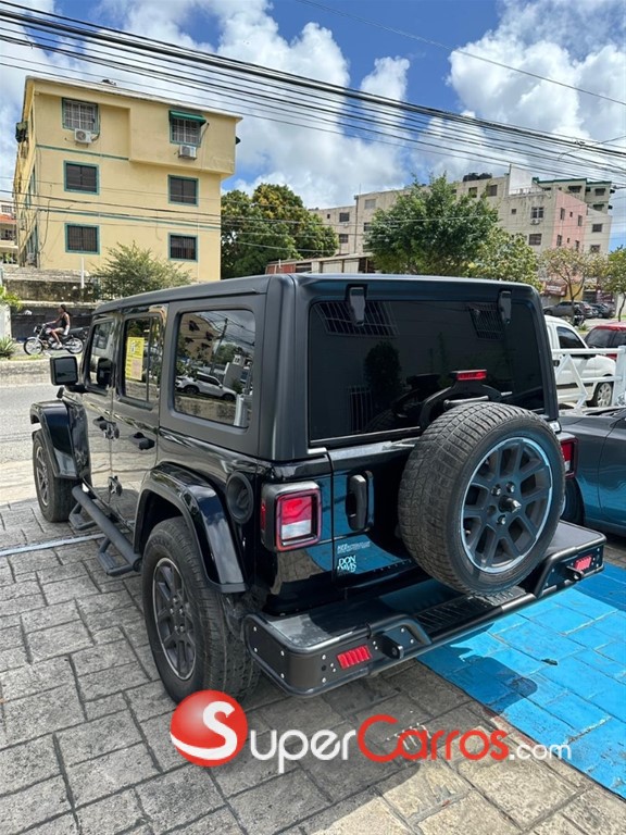 2020 Jeep Wrangler Unlimited Sport — foto 4 / 8