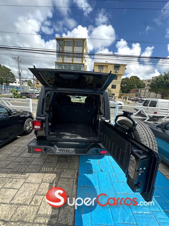 2020 Jeep Wrangler Unlimited Sport — foto 6 / 8