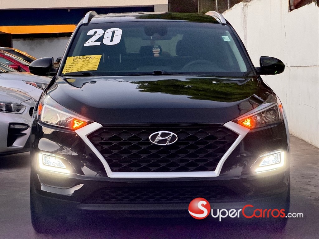 2020 Hyundai Tucson SE — foto 2 / 10