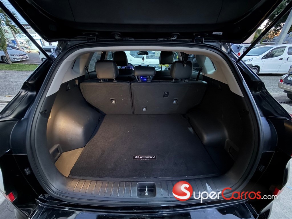 2020 Hyundai Tucson SE — foto 10 / 10