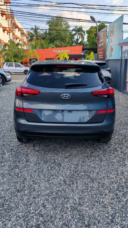 2021 Hyundai Tucson SE — foto 5 / 6