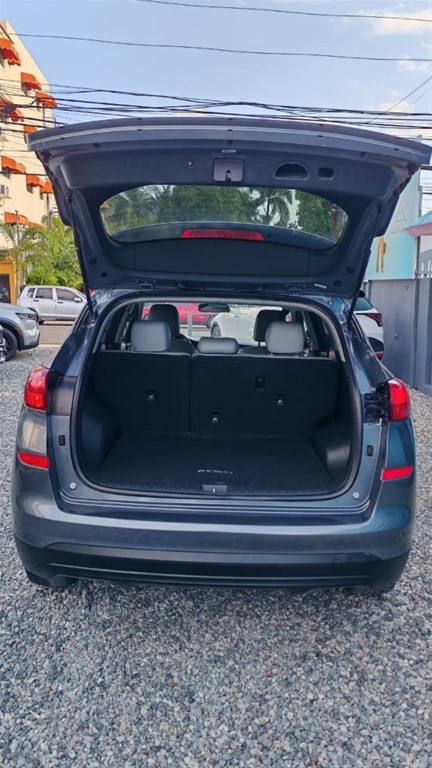 2021 Hyundai Tucson SE — foto 6 / 6