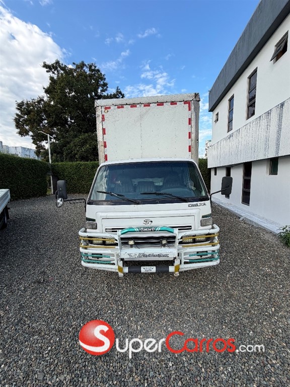 2006 Daihatsu Delta Furgon — foto 2 / 8