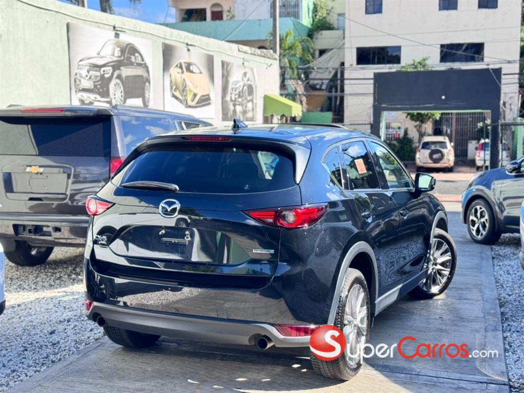 2020 Mazda CX-5 Grand Touring Reserve — foto 4 / 10