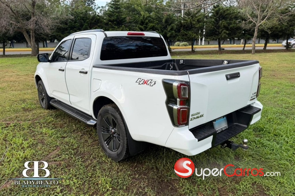 2024 Isuzu DMAX LSE — foto 8 / 10