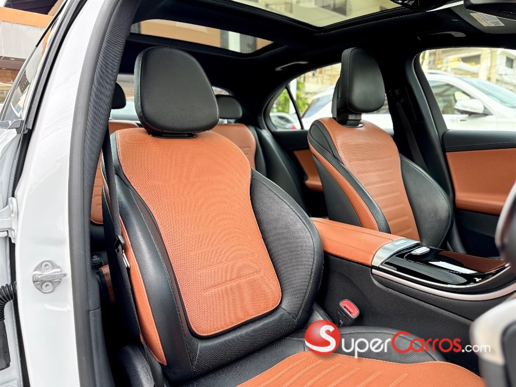 2023 Mercedes-Benz Clase C 300 AMG — foto 8 / 12
