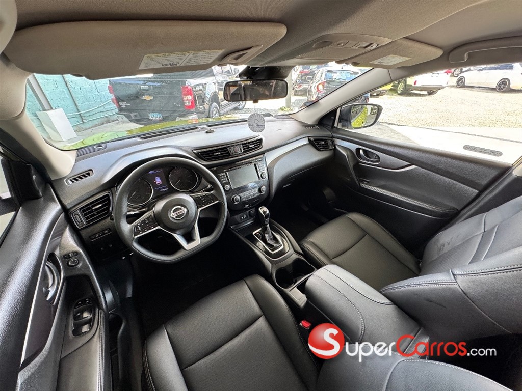 2020 Nissan Rogue Sport — foto 7 / 10